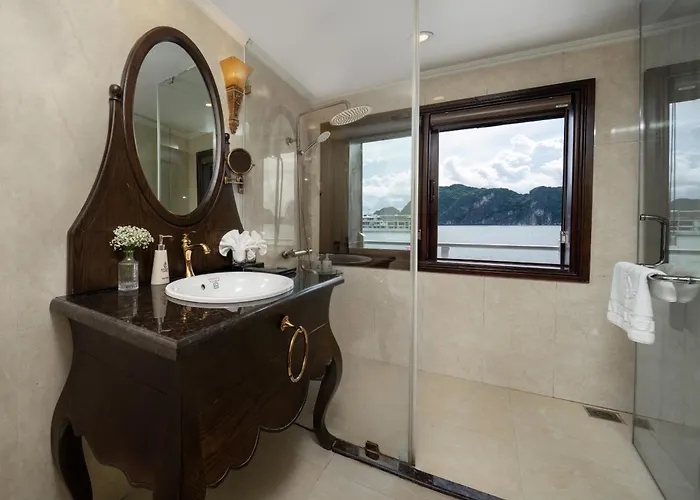 Halong Athena Cruise