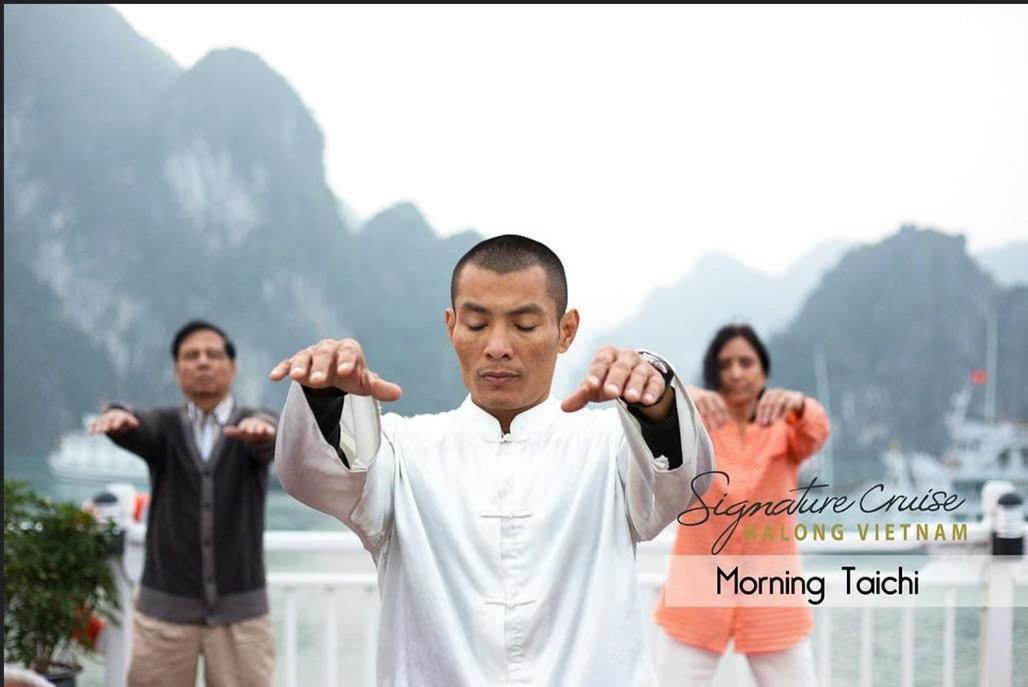 Halong Athena Cruise  5*