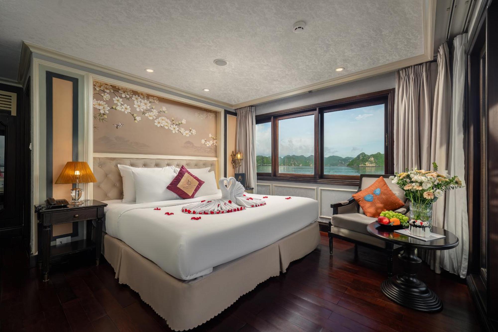 Halong Athena Cruise  Hạ Long