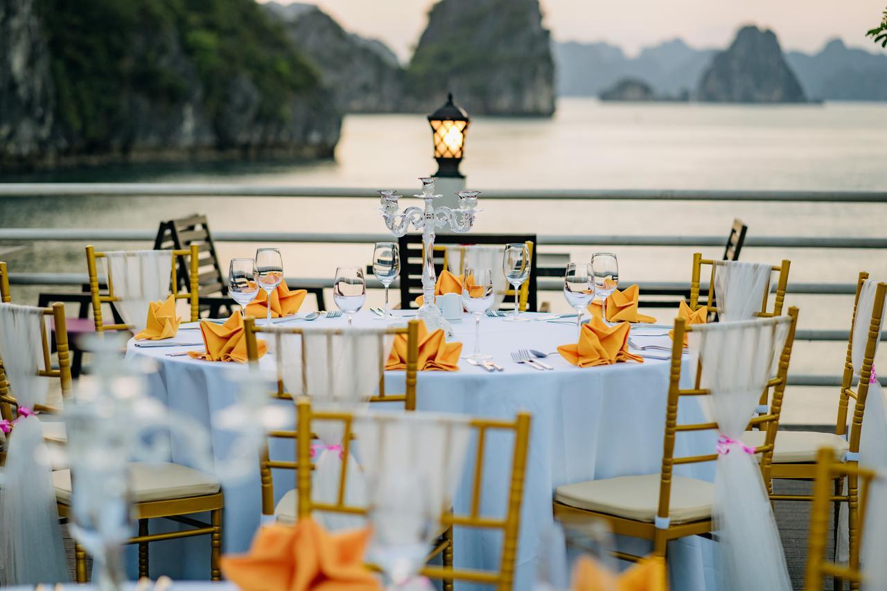 Halong Athena Cruise 5* Hạ Long